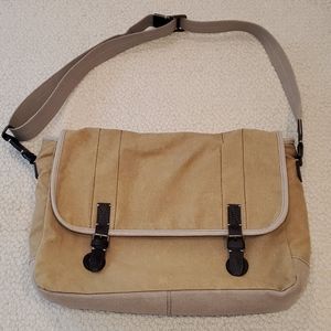 Canvas messenger bag